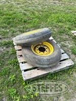 7.5-16 Mono Rib tire on 8-bolt rim